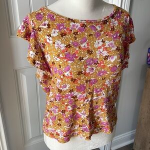Ann Taylor Floral Knit Flutter Sleeve Top (size small)